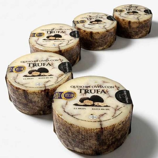 Сыр овечий манчего с трюфелем, порционный, 190 г